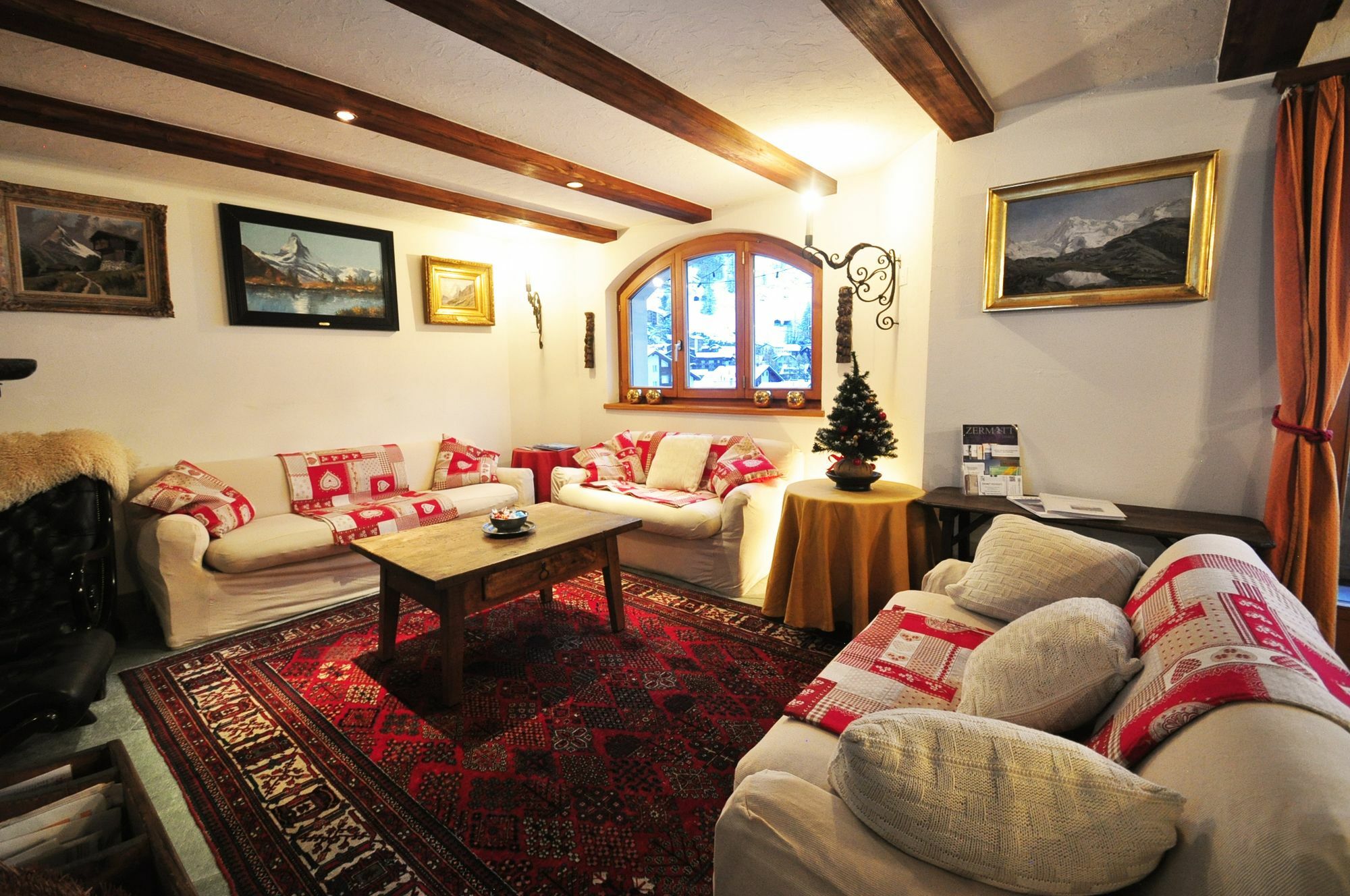 Haus Tiefbach - Apartment Cervino 采尔马特 外观 照片
